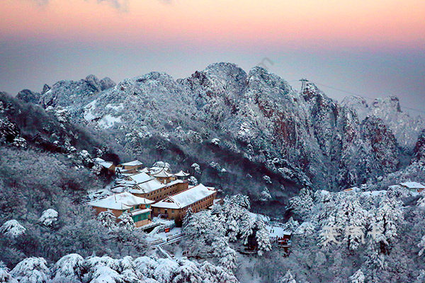 黄山冬季会不会下雪 冬季黄山旅游要带什么